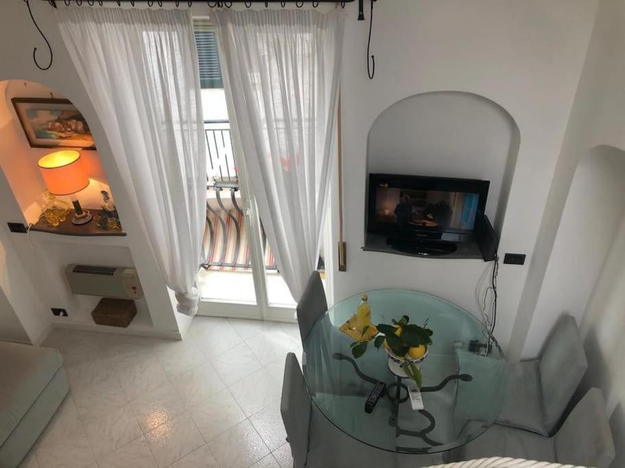 Delizioso A Apartamento Capri